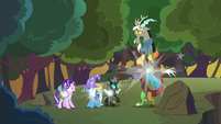 Starlight and friends teleport to new location S6E25