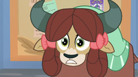 Yona springs to her hooves in shock S9E7