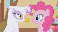 Gilda stares Pinkie Pie down S1E05
