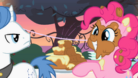 Pinkie Pie cake frosting smile S2E9