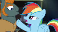 Rainbow pointing at henchponies S6E13