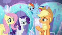 Applejack and friends offering to help S6E1