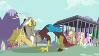 Applejack to Discord "Surely you saw this comin'" S4E26