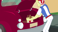 Flim placing cider in his and Flam's trunk EGHU