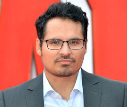 Michael Pena 2015 profile