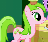 Red Gala.png (156 KB) Red Gala bei ihrem ersten Auftritt.