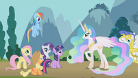 Princess Celestia 'emergency in Fillydelphia' S1E10