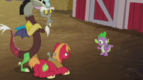 Spike -she can't break up with you- S8E10