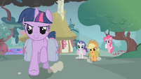 Twilight and others set off S01E07