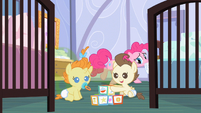Pinkie Pie being stealthy S2E13