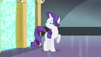 Rarity "hmph!" S4E24