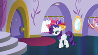 Rarity looking satisfied again S5E14