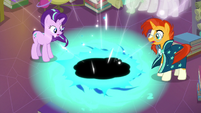 Starlight and Sunburst create a black hole S7E1