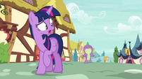 Twilight "you want to hop on?" S5E3