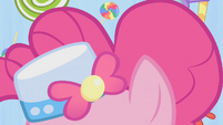 Pinkie Pie's hat S1E14