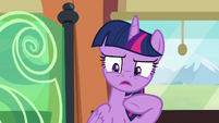 Twilight freaked out by Spike's disguise S6E16