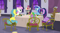Minuette asking Moon Dancer about her career plans S5E12