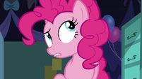 Pinkie Pie recalls some pie-giving moments S7E23