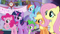 Rarity's friends see the new dress; Pinkie looks at something else S5E14