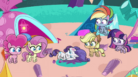 Rarity feeling like a camping failure PLS1E11a.png (969 KB)