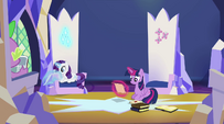 Spike, Rarity and Twilight in the throne room EG2