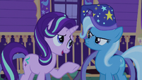 Starlight Glimmer apologizing to Trixie S6E25