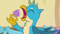 Gallus about to eat his cupcake S8E12