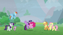 Twilight catches Pinkie Pie as she falls S9E25
