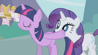 Twilight silences Rarity S1E03