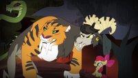 Chimera about to attack Applejack S4E17