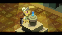 Daring Do seeing if there are any strings S2E16