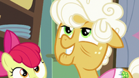 Goldie thinking about the Great Seedling S9E10