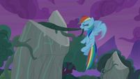 Rainbow Dash pulling on old vines S7E25