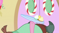 Yona falls on top of Pinkie Pie S8E12