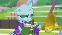 Ocellus looks through rhyming dictionary S9E15