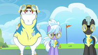 Snowflake and Cloudchaser standing together S3E7