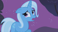 Trixie worried S01E06