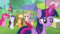 Twilight sighing and levitating a quill S4E22