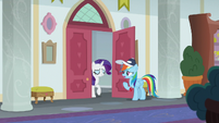 Rainbow Dash asking Rarity for help S9E15