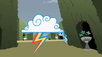 Rainbow Dash sees a cloud S2E01