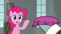 Pinkie Pie "it's a whoopee cushion" S9E14