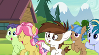 Pipsqueak and campers happily cheering S7E21