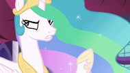 Princess Celestia -flowers in a wall sconce- S7E10