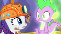 Rarity "But remember that rotten Garble?"; Spike's pupils shrink S6E5