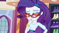 Rarity thinking about Applejack's dress EG