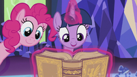 Twilight and Pinkie reading the book S5E8