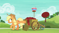 Applejack launches a ball at Pinkie Pie S6E18