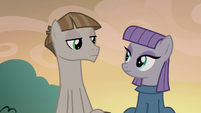 Maud Pie and Mudbriar look at each other S8E3