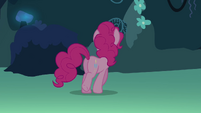 Pinkie walking S3E03