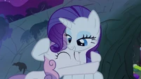 Providing reassurance to Sweetie Belle.